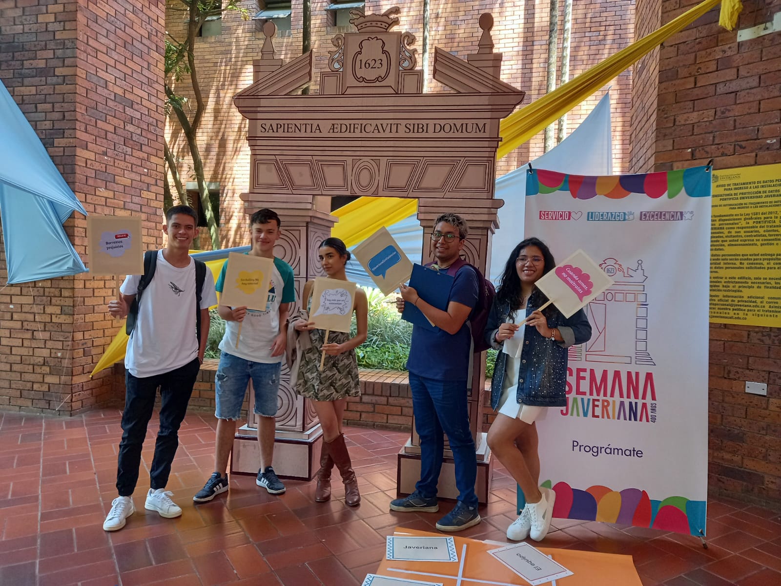 1, 2, 3 por ti Pontificia Universidad Javeriana